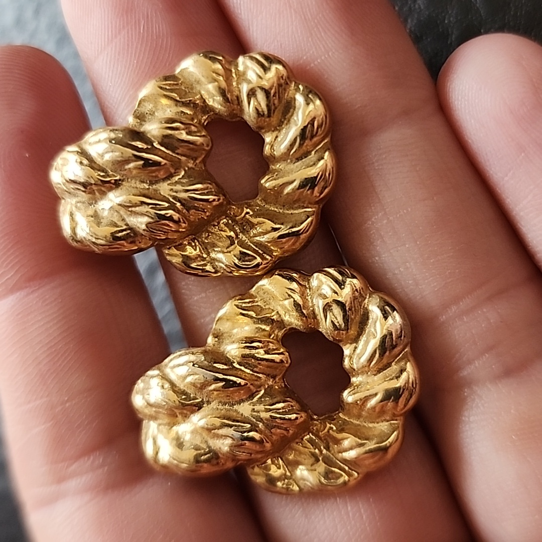 Vtg Earrings Vtg Earrings